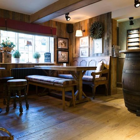 Red Lion Inn Little Budworth ภายนอก รูปภาพ