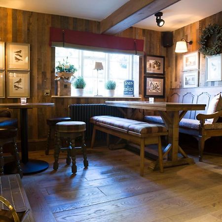 Red Lion Inn Little Budworth ภายนอก รูปภาพ