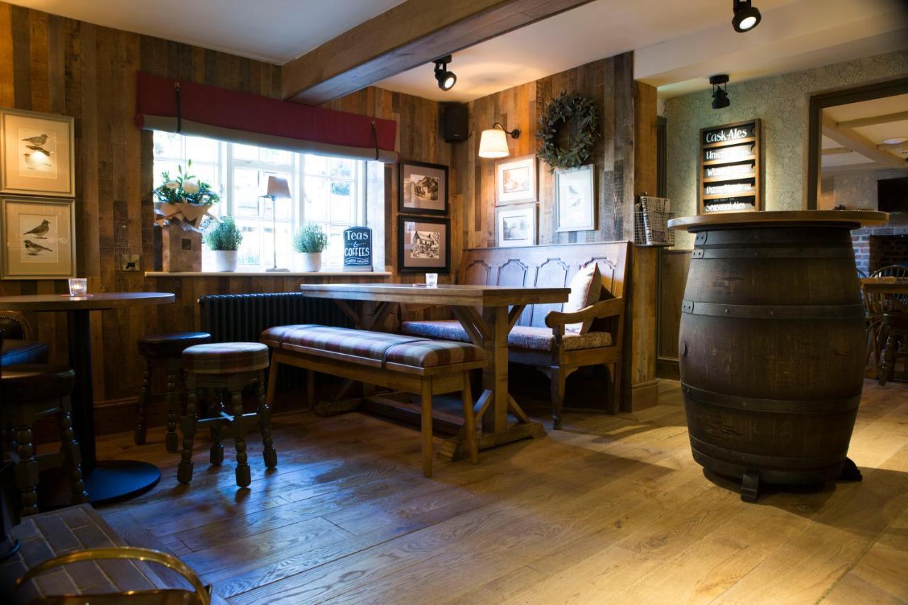 Red Lion Inn Little Budworth ภายนอก รูปภาพ