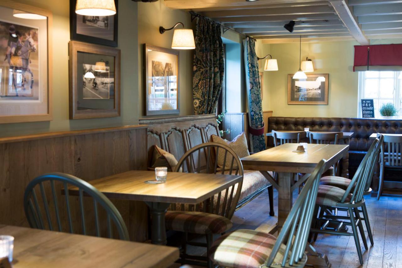 Red Lion Inn Little Budworth ภายนอก รูปภาพ