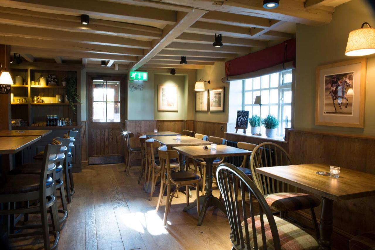 Red Lion Inn Little Budworth ภายนอก รูปภาพ